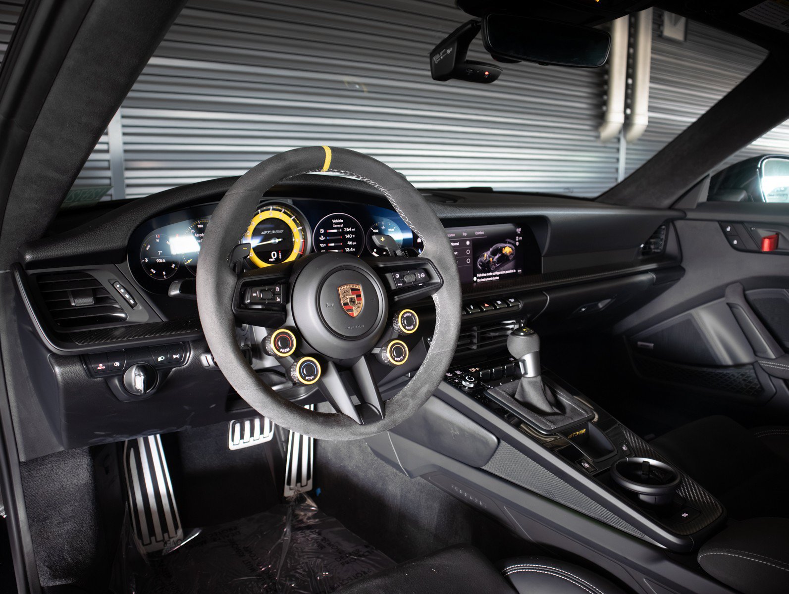 Certified 2024 Porsche 911 GT3 RS RWD image 4