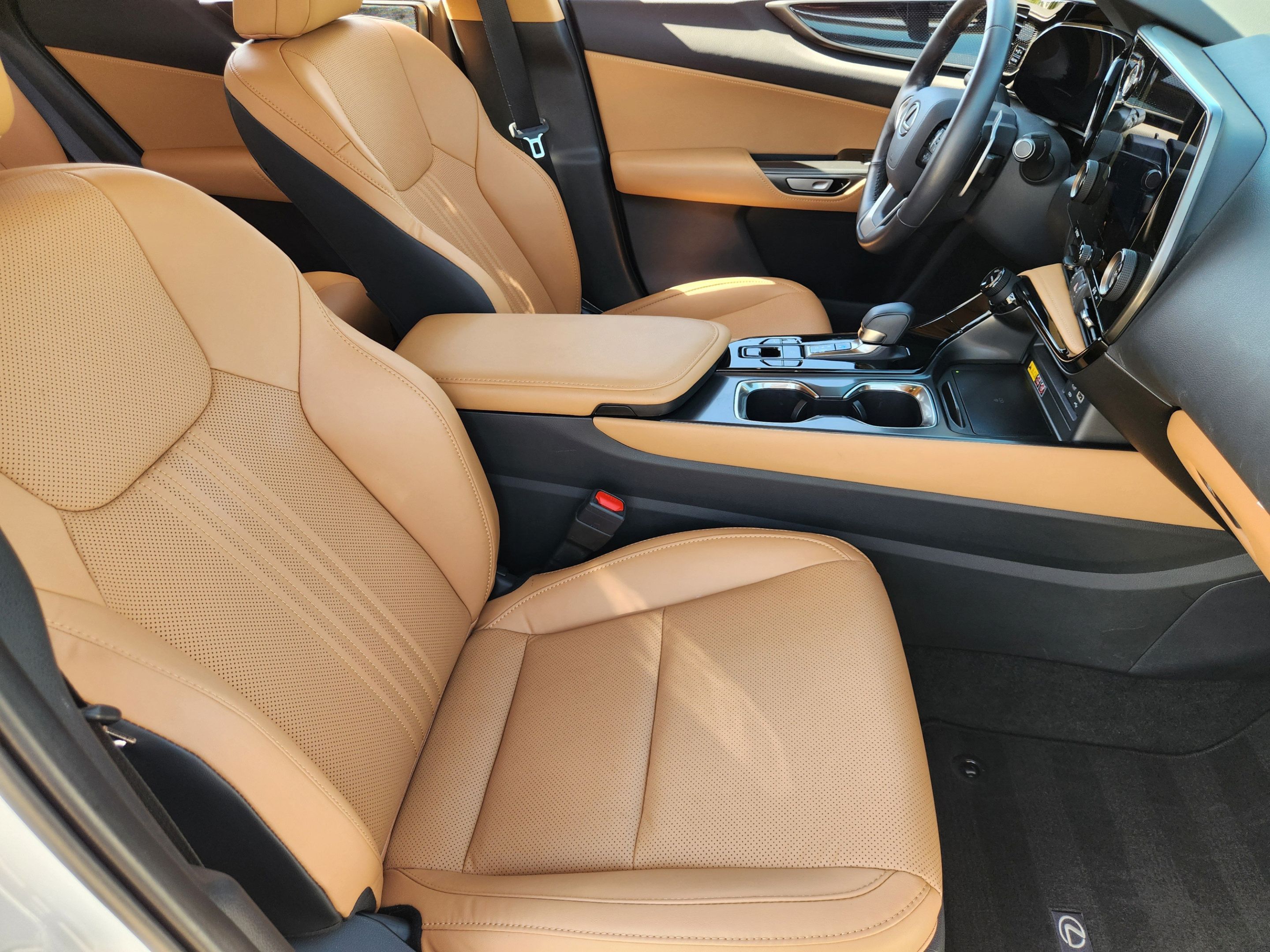 Used 2026 Lexus NX 350 AWD w/ Accessory Package (Z1) image 9