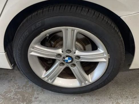 Used 2015 BMW 328i xDrive Sedan AWD/4WD image 18