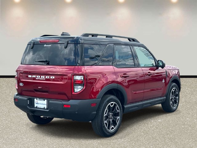 New 2026 Ford Bronco Sport Outer Banks w/ Outer Banks Tech Package+ AWD/4WD image 5