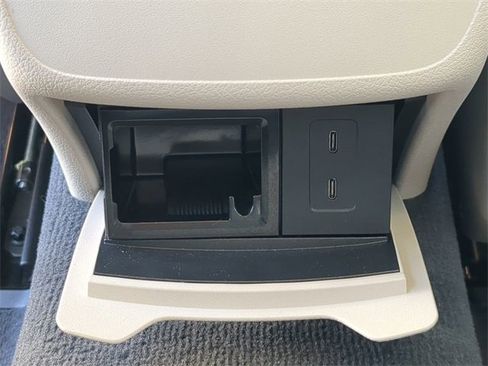 Used 2022 Mercedes-Benz E 450 E 450 image 15