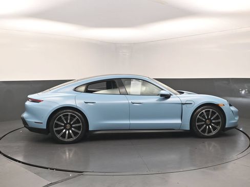Used 2021 Porsche Taycan RWD image 7