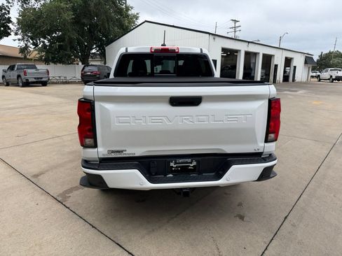 Used 2023 Chevrolet Colorado LT w/ LT Convenience Package III AWD/4WD image 28