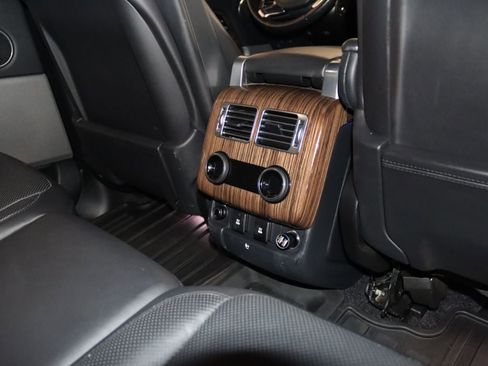 Used 2018 Land Rover Range Rover Supercharged AWD/4WD image 64