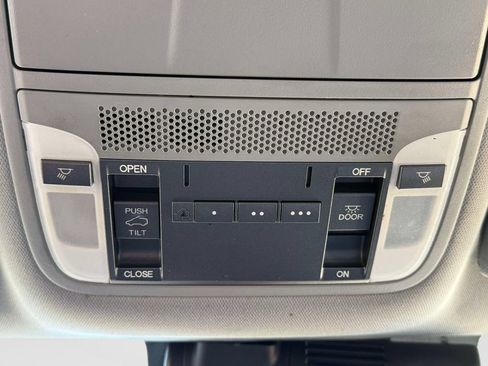 Used 2020 Acura MDX SH-AWD image 24
