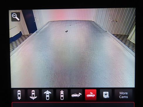 Used 2025 RAM 2500 Big Horn AWD/4WD image 25
