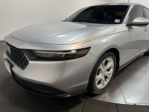 Certified 2024 Honda Accord LX image 7