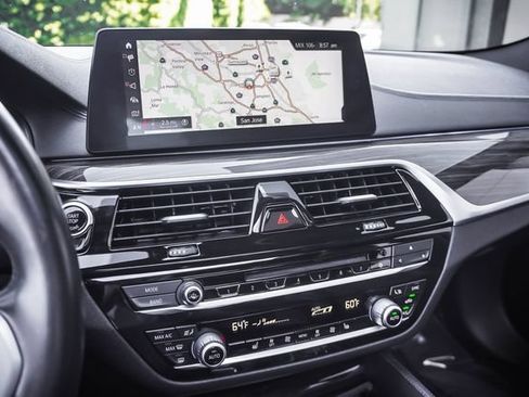 Used 2018 BMW 540i RWD image 16