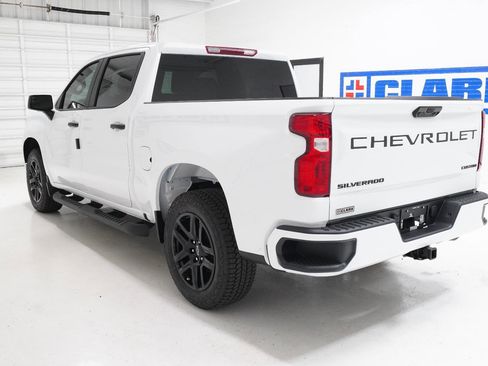 New 2026 Chevrolet Silverado 1500 Custom RWD image 7