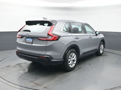 Used 2023 Honda CR-V LX image 6