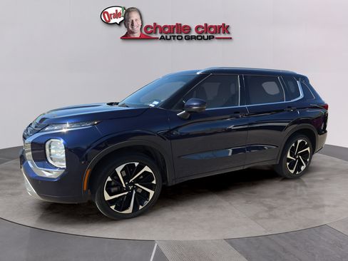 Used 2022 Mitsubishi Outlander SEL FWD image 1