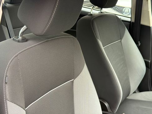 Used 2012 Ford Focus S FWD image 28
