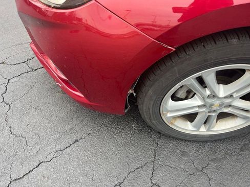 Used 2018 Chevrolet Cruze LT w/ LPO, Black Nameplate Package image 34