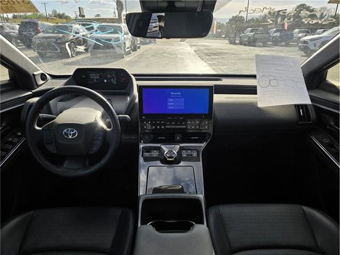 Used 2023 Toyota bZ4X AWD w/ Weather Package image 5
