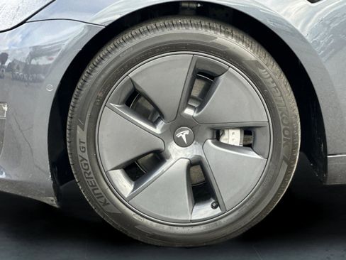 Used 2022 Tesla Model 3 Long Range image 23