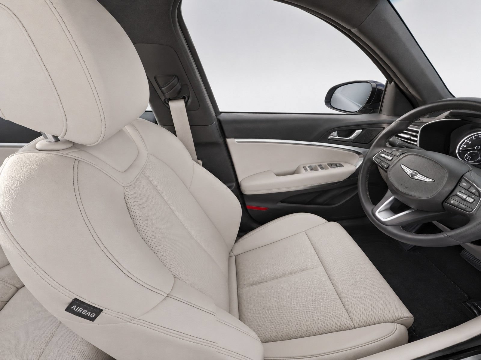 Used 2025 Genesis G70 2.5T RWD image 11