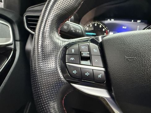 Used 2022 Ford Explorer ST-Line AWD/4WD image 15