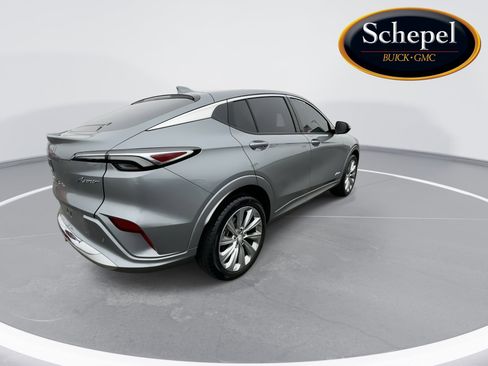 Certified 2024 Buick Envista Avenir image 8