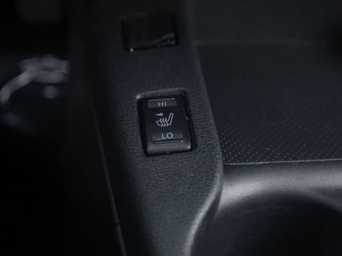 Used 2015 Nissan Leaf SL w/ Premium Package FWD image 21