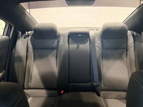 Used 2019 Dodge Charger SXT image 30