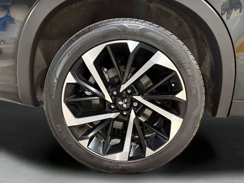 Used 2023 Mitsubishi Outlander SEL AWD/4WD image 45