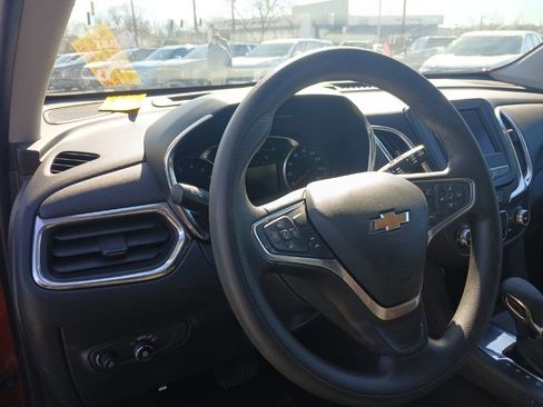 Used 2023 Chevrolet Equinox LT image 14