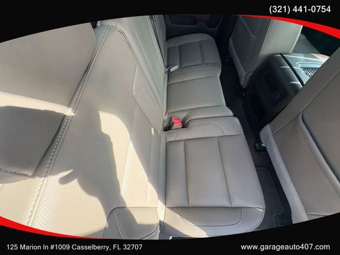 Used 2017 GMC Sierra 1500 SLT w/ Enhanced Driver Alert Package image 33