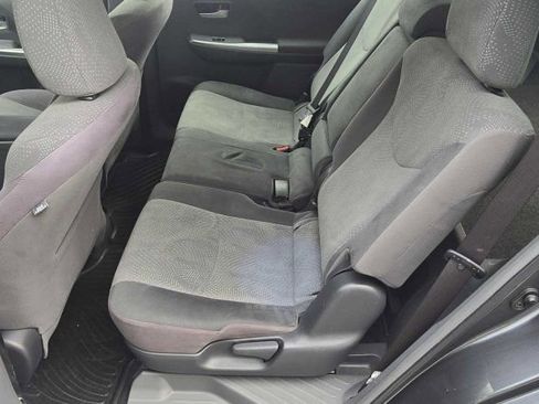 Used 2012 Toyota Prius V Five image 27