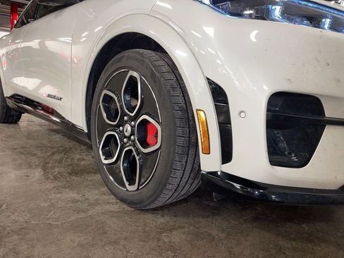 Used 2023 Ford Mustang Mach-E GT image 10