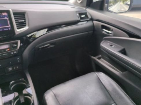 Used 2017 Honda Pilot Elite image 21
