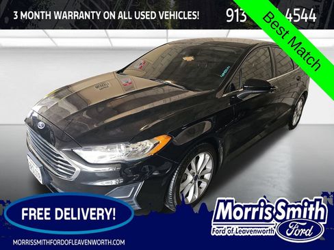 Used 2020 Ford Fusion SE FWD image 1