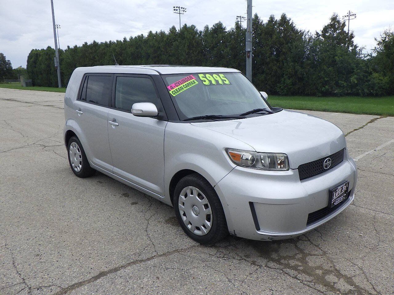 Used 2009 Scion xB FWD image 5