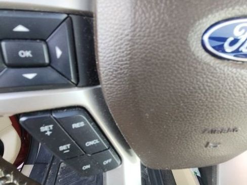 Used 2020 Ford F150 Lariat image 41