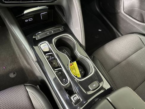 Used 2022 Buick Envision Preferred FWD image 20