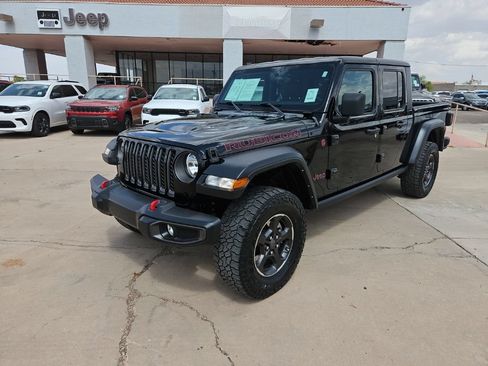 Used 2023 Jeep Gladiator Rubicon w/ Trailer Tow Package AWD/4WD image 3