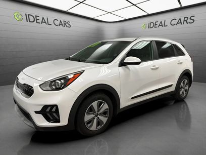 Used 2022 Kia Niro LX