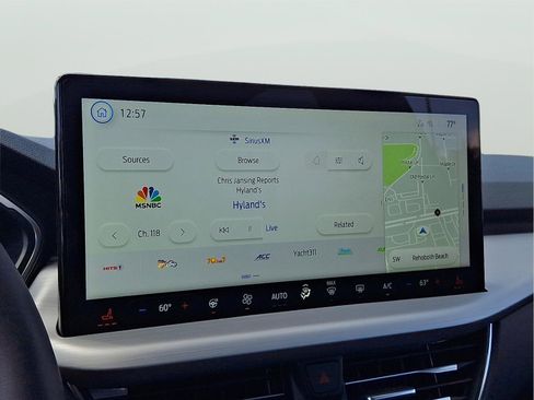 New 2024 Ford Escape SE w/ PHEV Premium Package FWD image 14