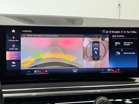 Used 2023 BMW X7 M60i image 16