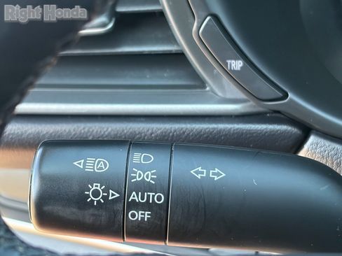 Used 2025 MAZDA CX-30 AWD 2.5 S w/ Select Sport Pkg image 17