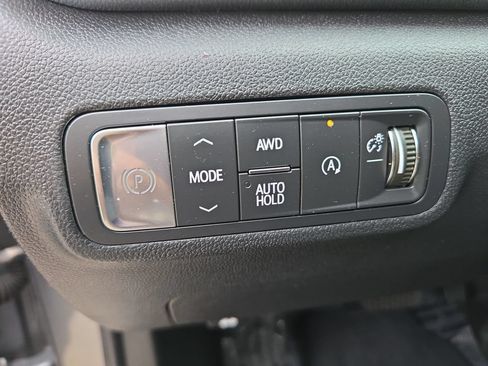 Used 2025 GMC Terrain Elevation AWD/4WD image 20