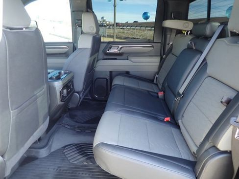 Used 2026 Chevrolet Silverado 2500 ZR2 w/ ZR2 Bison Edition image 8