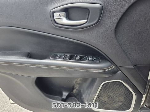 Used 2018 Jeep Compass Sport FWD image 26