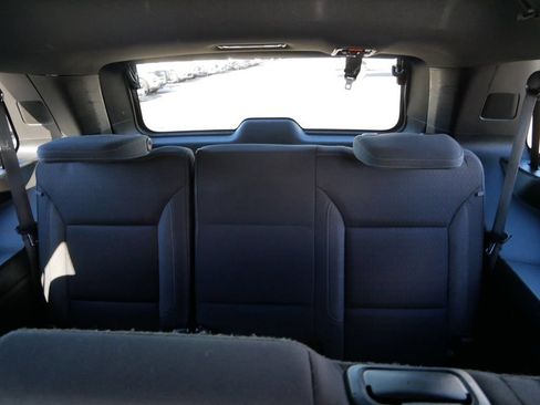 Used 2023 GMC Yukon SLE AWD/4WD image 20