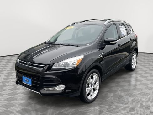 Used 2013 Ford Escape Titanium w/ Class II Trailer Tow Pkg image 10