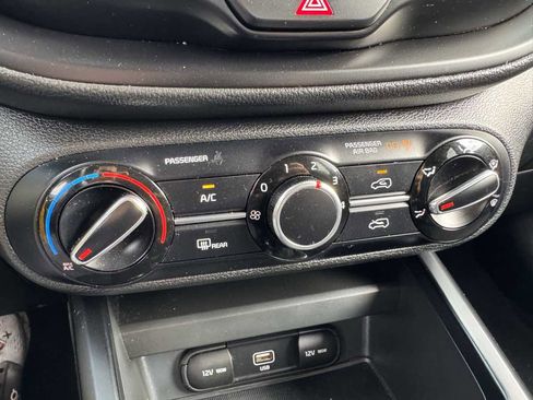 Used 2022 Kia Soul LX w/ Technology Package image 30