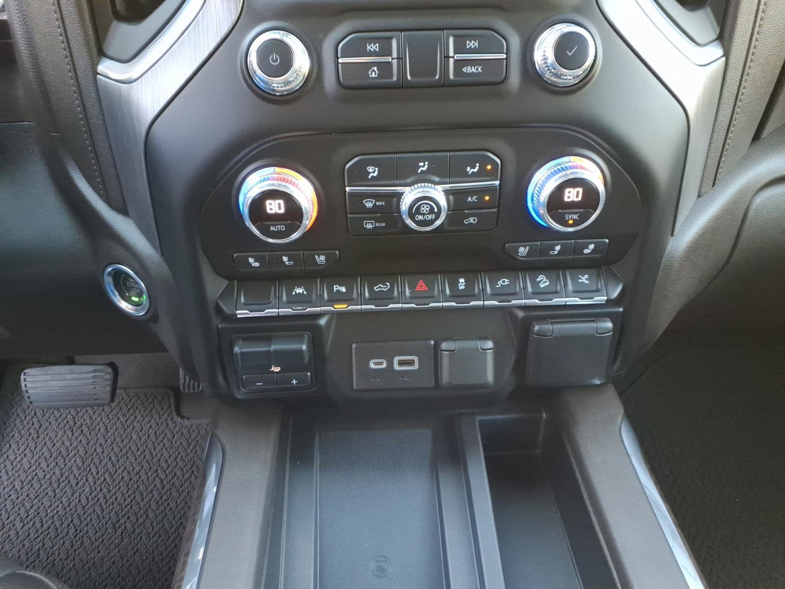 Used 2021 GMC Sierra 1500 Denali w/ Denali Premium Package AWD/4WD image 27