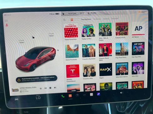 Used 2022 Tesla Model 3 image 13