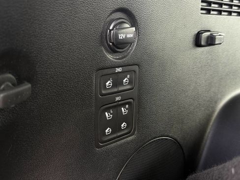 Used 2020 Hyundai Palisade Limited image 24