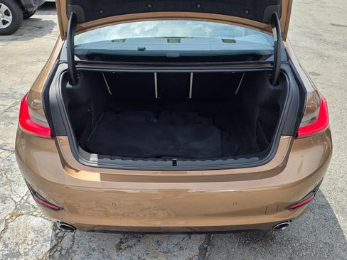 Used 2019 BMW 330i Sedan RWD image 40