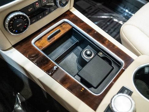 Used 2014 Mercedes-Benz GLK 250 BlueTEC 4MATIC image 28